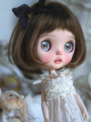 Faye Custom Blythe OOAK Innocent Tender Doll Detail | ToastDoll