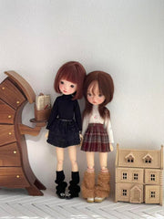 Minimalist Fall Blythe BJD Skirt Set On Doll Display | ToastDoll