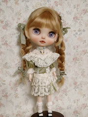 Daisy Custom Blythe OOAK Standing Pose | ToastDoll