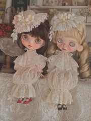 Pastoral Tapered Hem Victorian Dress Sitting Pose | ToastDoll