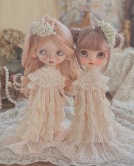 Floor-length Trailing Lace Gown | ToastDoll