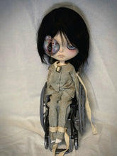 Vespera Custom Blythe OOAK - Gothic Morbid Doll - ToastDoll