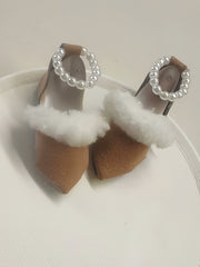 Fluffy Pearl Strap Blythe Flat Close-up | ToastDoll