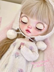 White Little Cutie - Custom Blythe Commission - ToastDoll