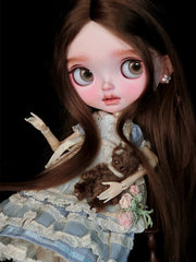Vanille Custom Blythe OOAK Eyelids Sitting Pose | ToastDoll