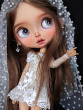 Bianca Custom Blythe OOAK - Pure Tan Doll - ToastDoll