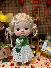 Green Retro Embroidered Blythe Dress On Doll Display | ToastDoll