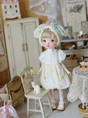Sweet Cream Blythe BJD Dress Set On Doll Display | ToastDoll