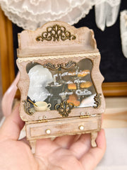 1/6 1/12 Scale Miniature Dollhouse Coffee Display Cabinet with Glass Door