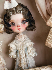 Adeline Custom Blythe OOAK Standing Pose | ToastDoll