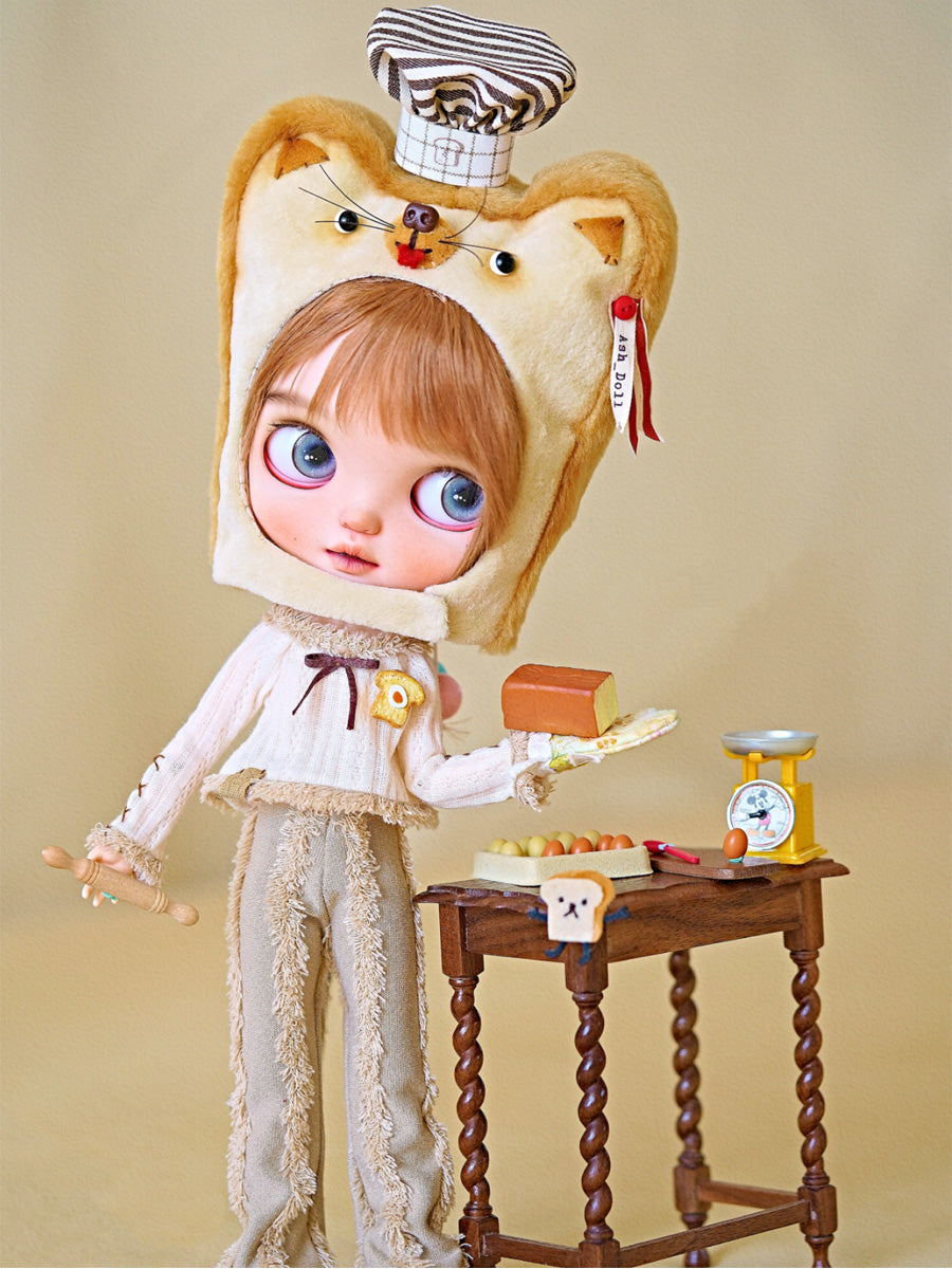 Handmade Outfit for Blythe/ Ob24/ Ob22/ Pullip,  Bread Dog Set
