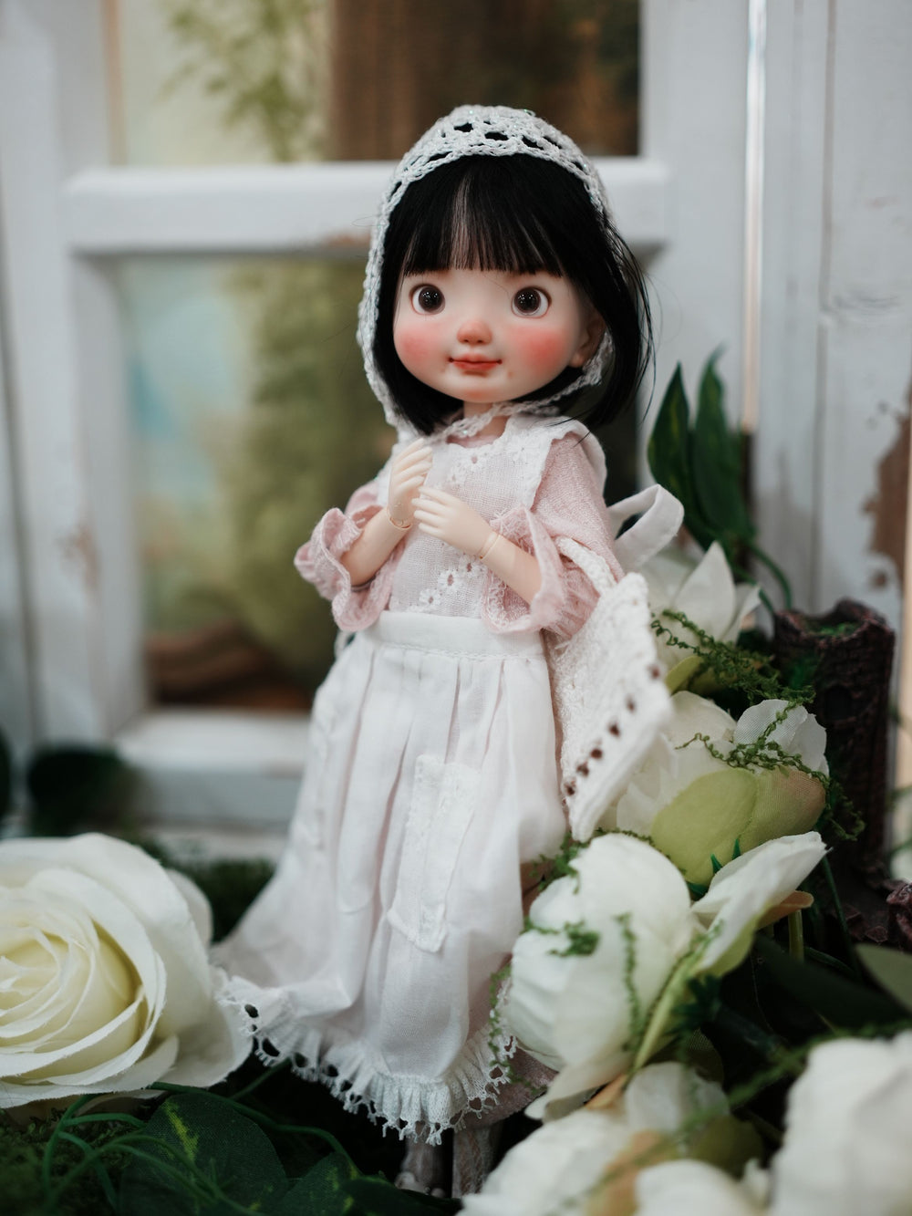 Vintage Lace Apron Blythe Pink Outfit On Doll Display | ToastDoll