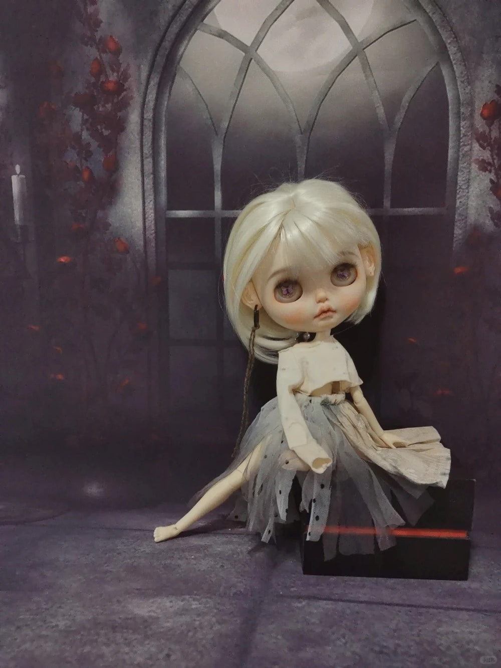 Wasteland Ballet Blythe BJD Set On Doll Display | ToastDoll