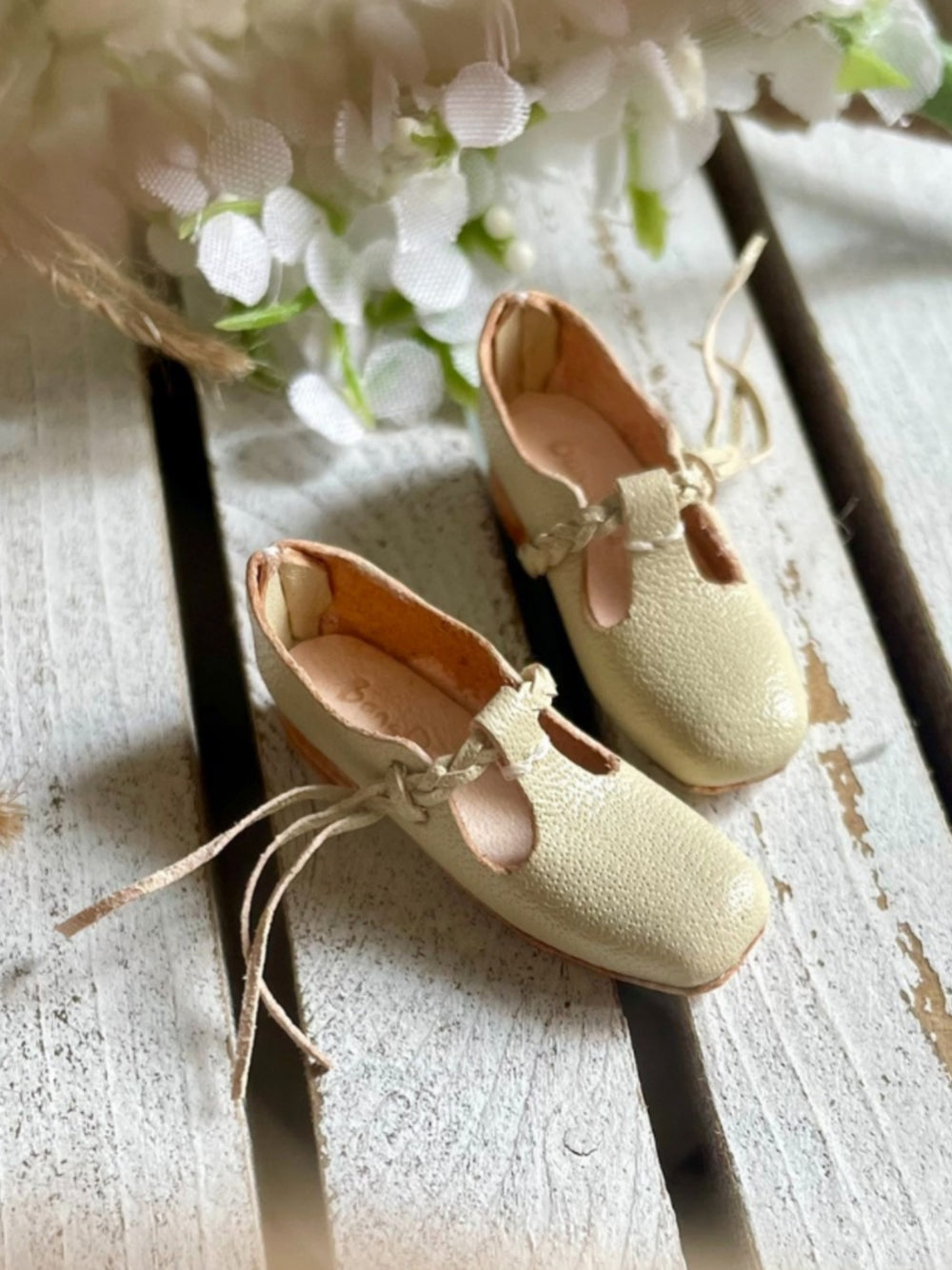 T-Strap Leather Blythe Flats Side View | ToastDoll