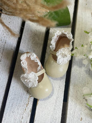 Flower Round Toe Leather Blythe Light-Grenn Flats | ToastDoll