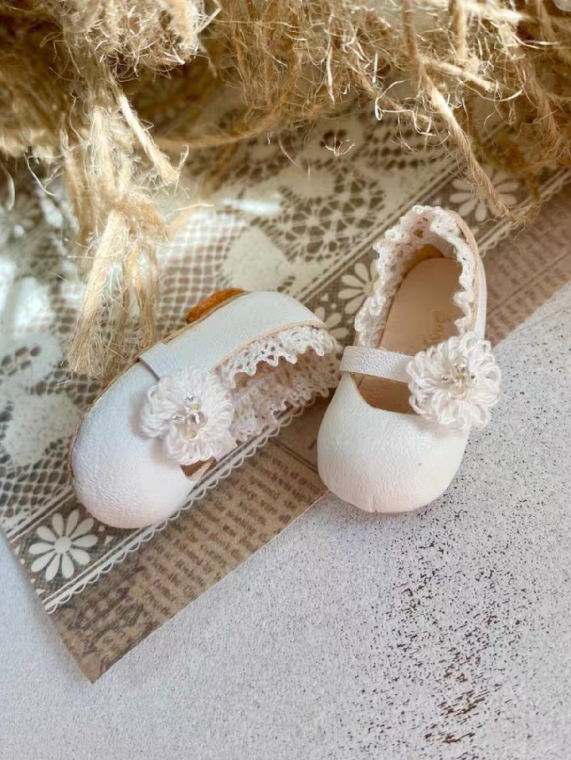 Flower Round Toe Leather Blythe White Flats Side View | ToastDoll