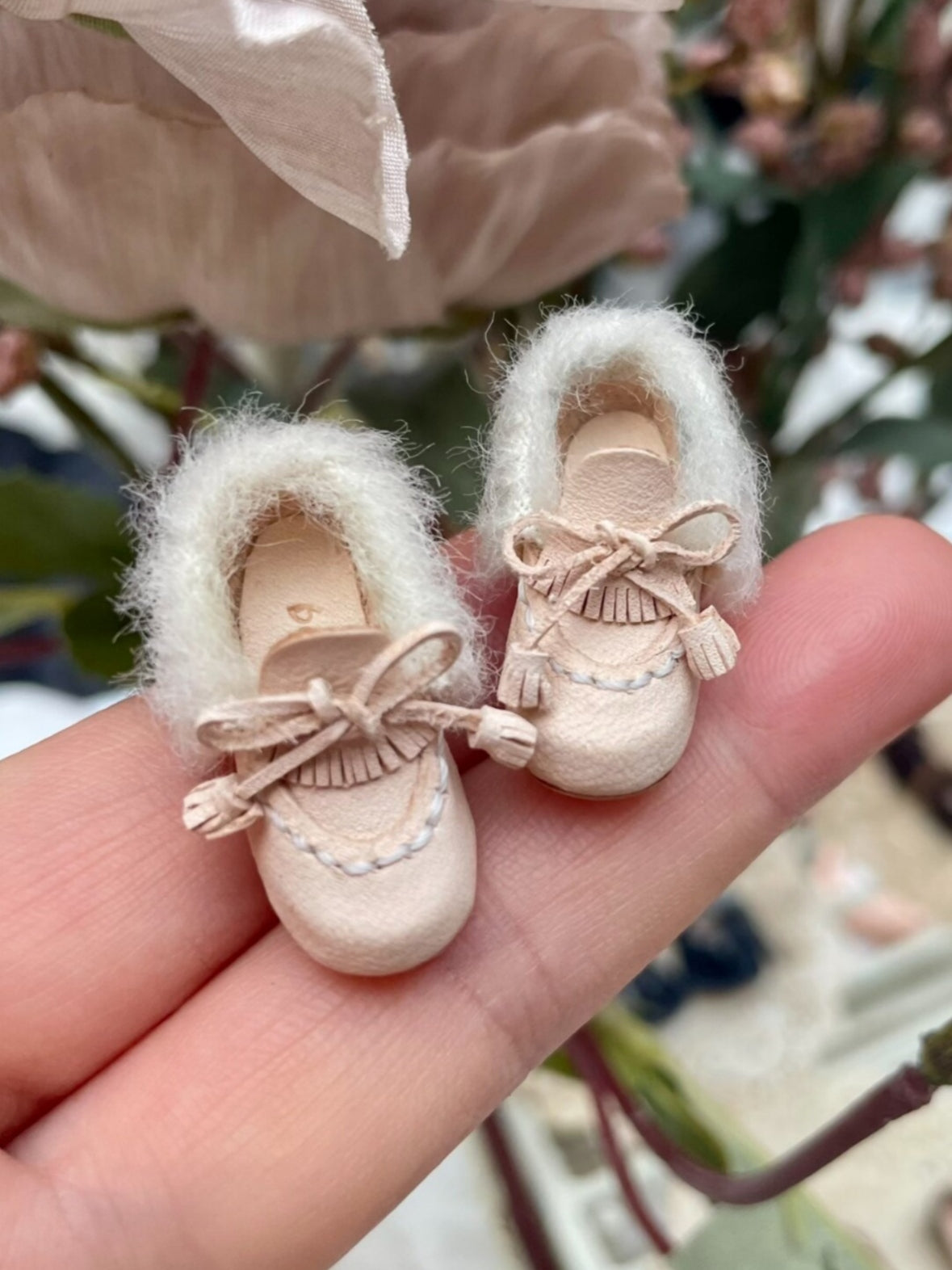 Handmade Shoes for Blythe/Obitsu,Faux Fur Trim Flat