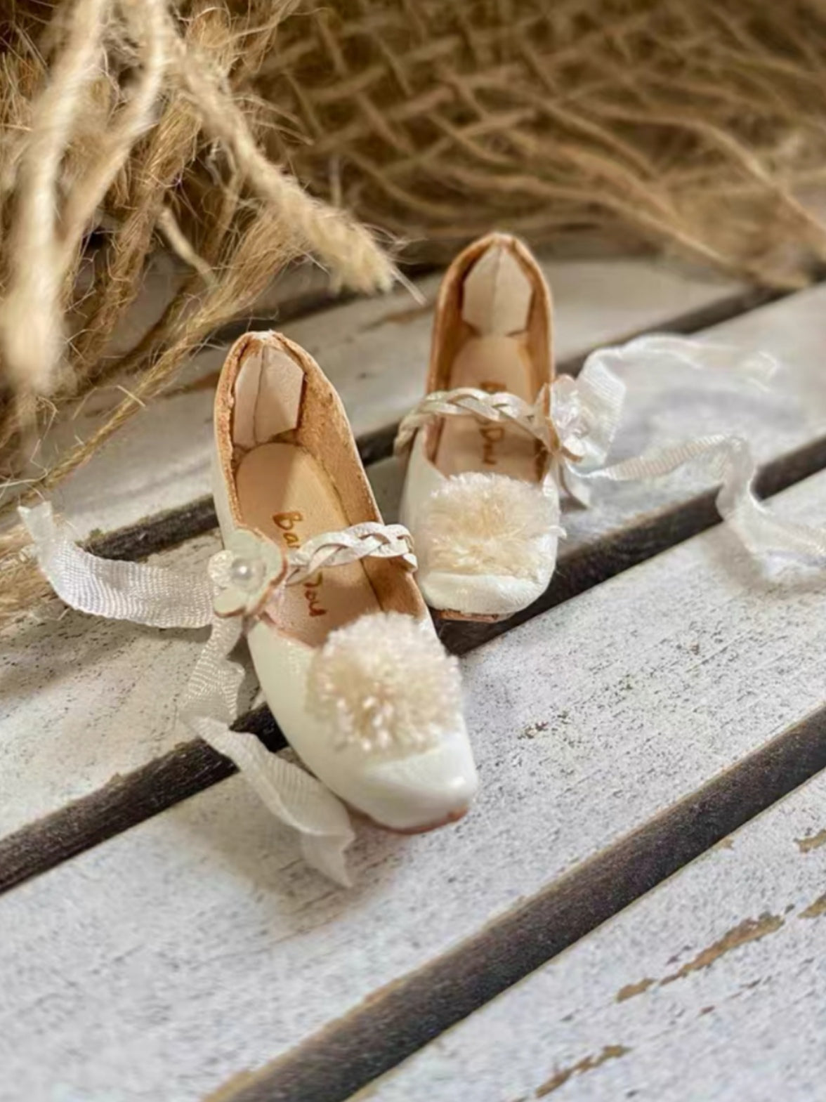 Handmade Shoes for Blythe/Obitsu,Floral Buckle Strap Flats