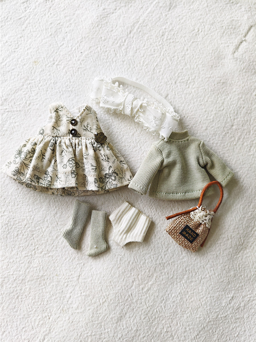 White Green Floral OB11 Dress Set Flat Lay | ToastDoll