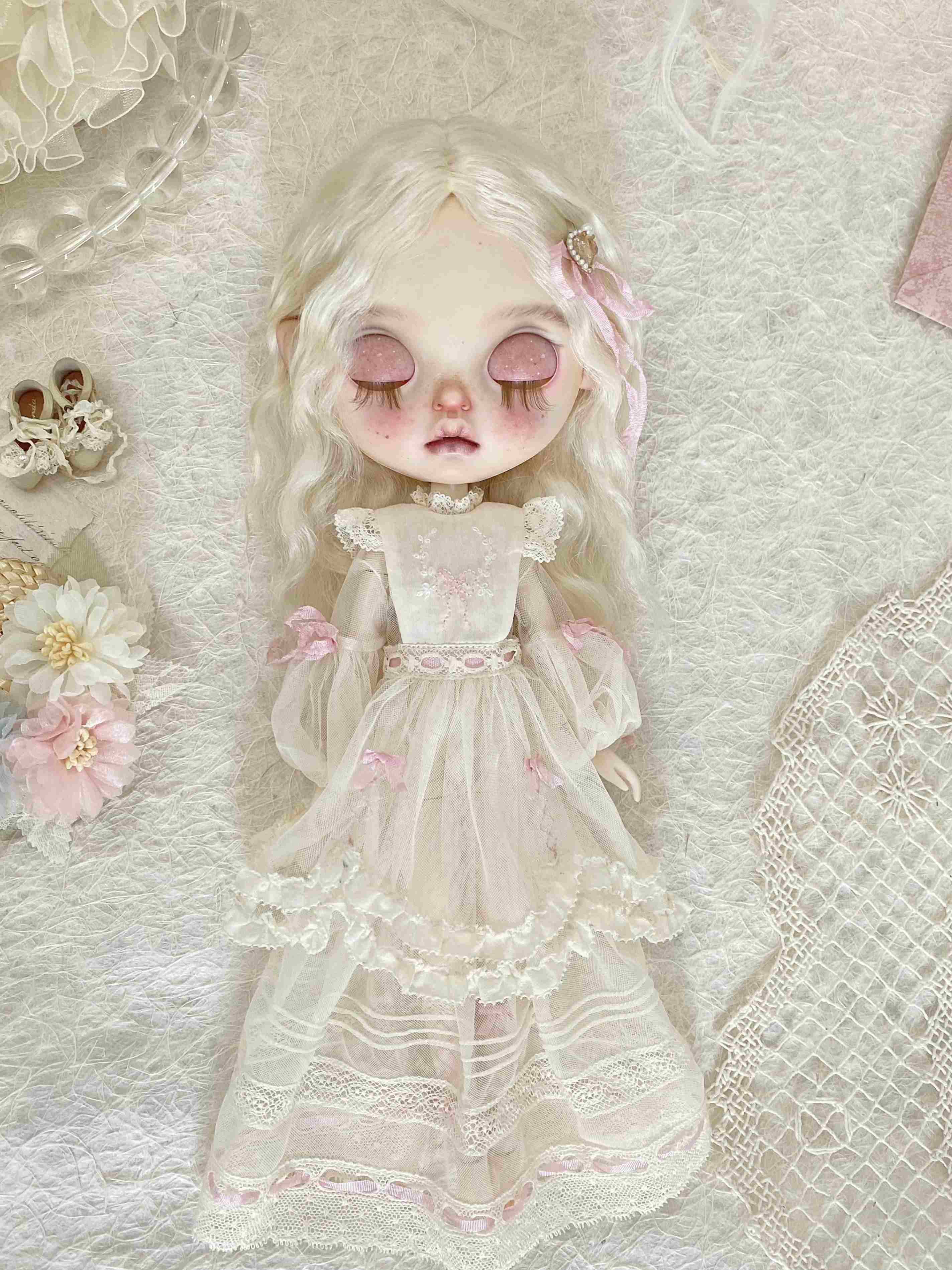 Handmade Outfit for Blythe/Obitsu/Pullip, Lace Embroidered Dress Set