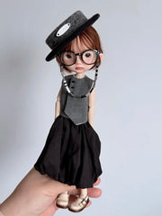 Tailored Vest Skirt Blythe BJD Set On Doll Display | ToastDoll