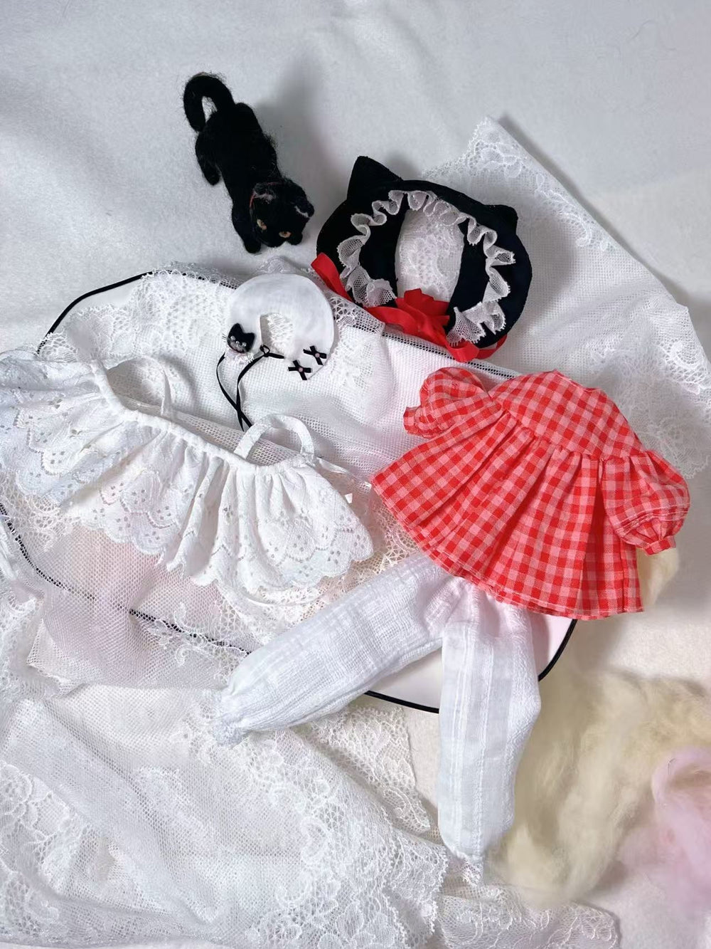 Cat Ear Red Plaid Blythe Set Flat Lay | ToastDoll