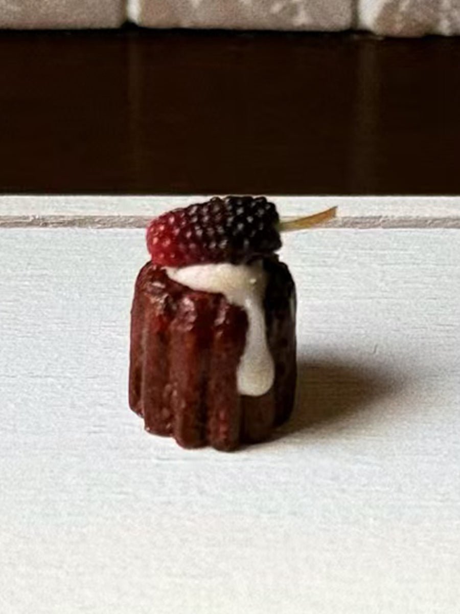 Handmade Miniature Props for BJD/Blythe/Obitsu, Fruit Canelé