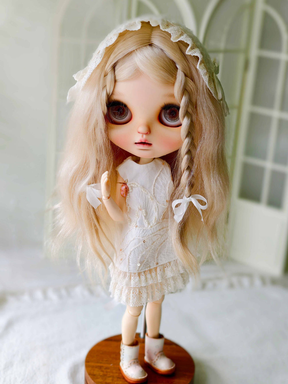 White Pure Lace Blythe Outfit | ToastDoll