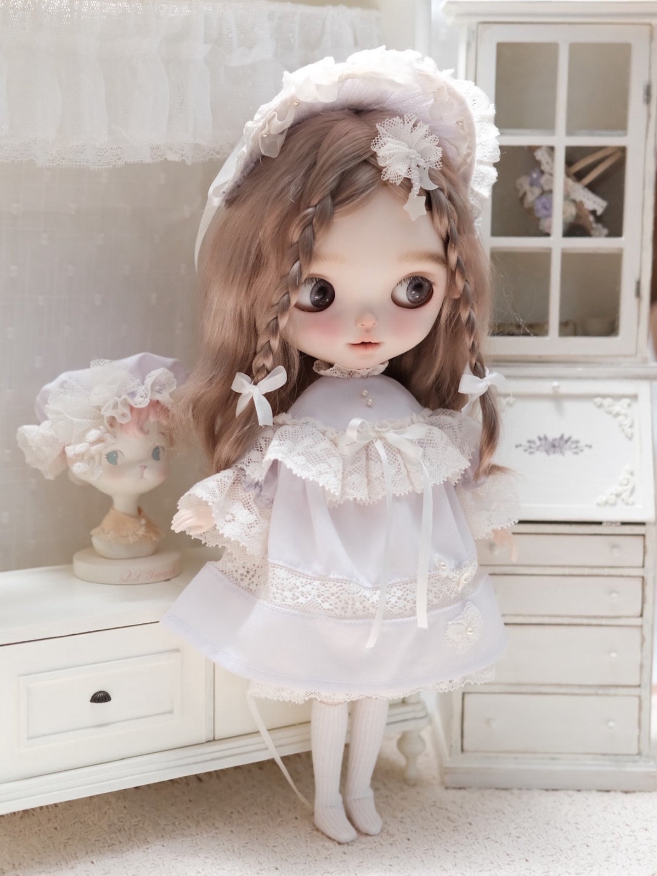 Ethereal Dreamy Lace Blythe Long Light-Purple Outfit | ToastDoll