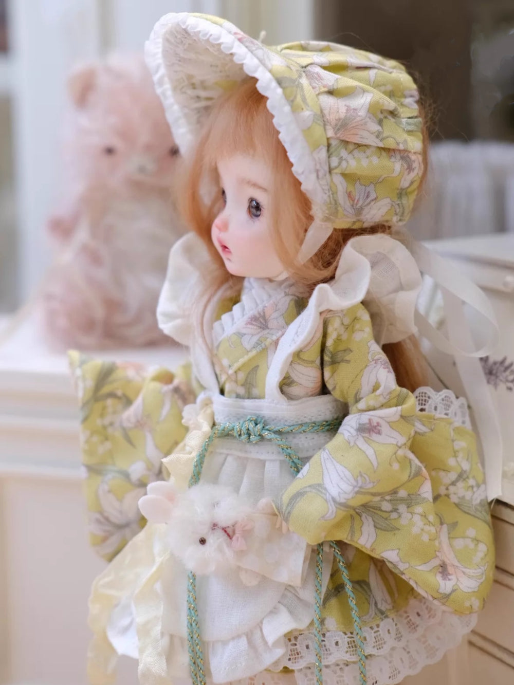 Floral Kimono Blythe 1/6 BJD Light-Yellow Set On Doll Display | ToastDoll