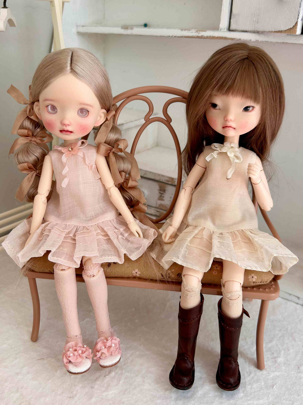 Pastoral Mesh Blythe 1/6 BJD Dress Sitting Pose | ToastDoll