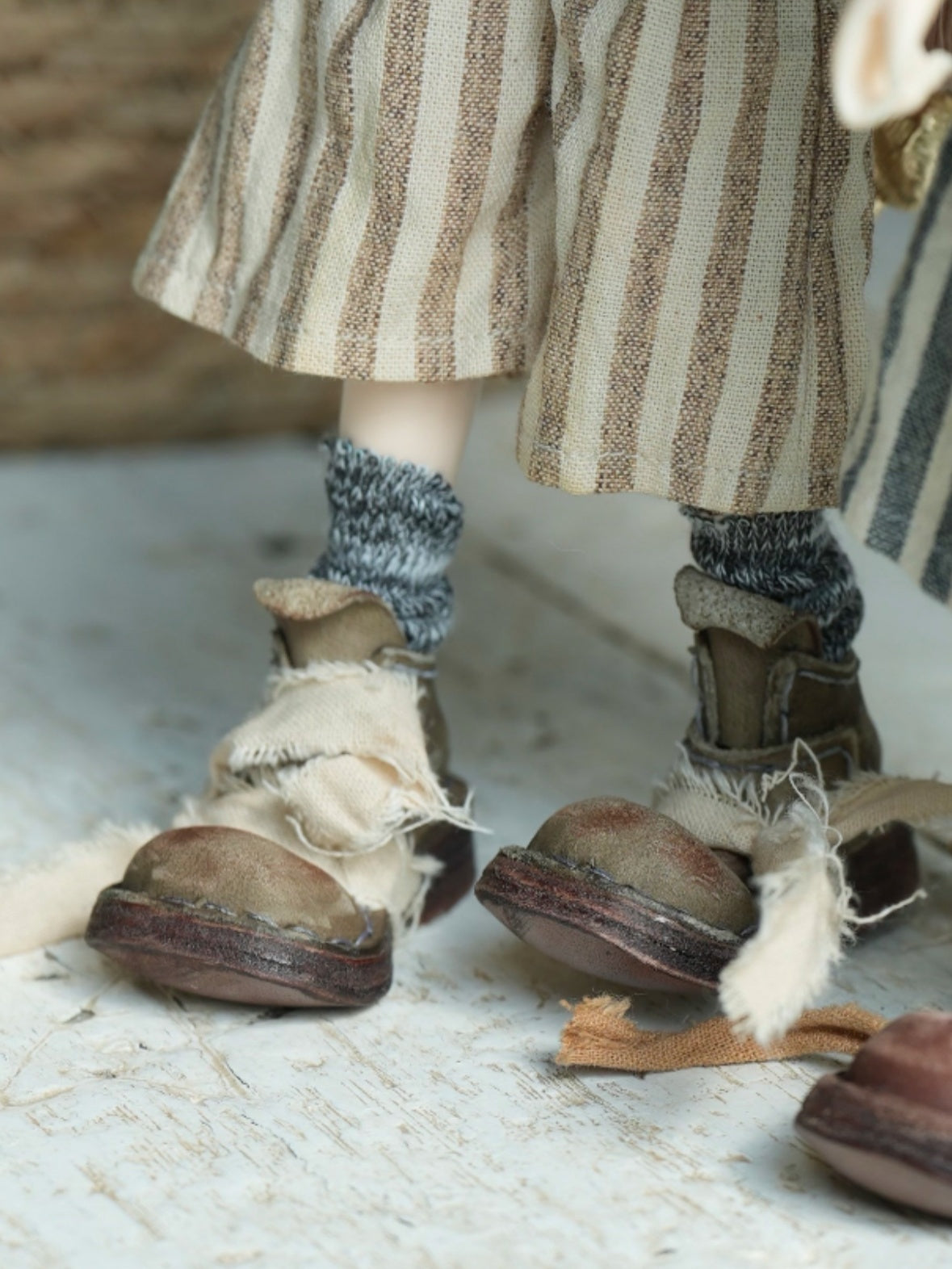 Handmade Shoes for Blythe/Obitsu, Distressed Hobo Round Toe Boots