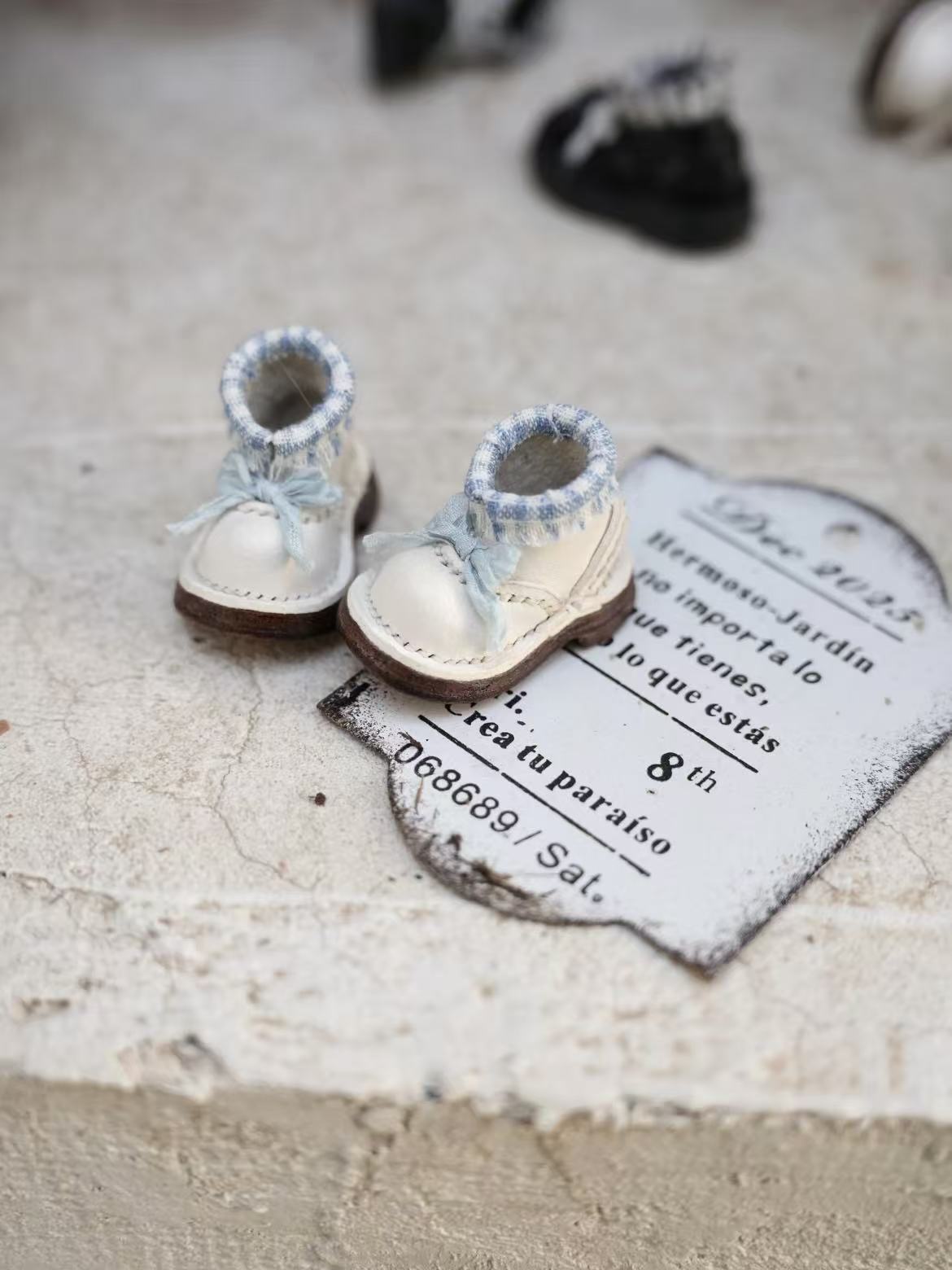 White Blue Antique Tea Party Blythe Boots | TastDoll