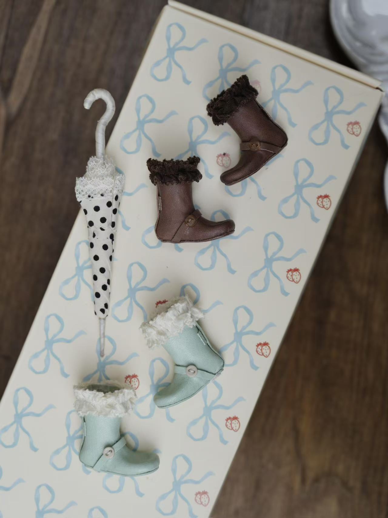Sweet Gummy Blythe Booties - Handmade Doll Shoes - ToastDoll