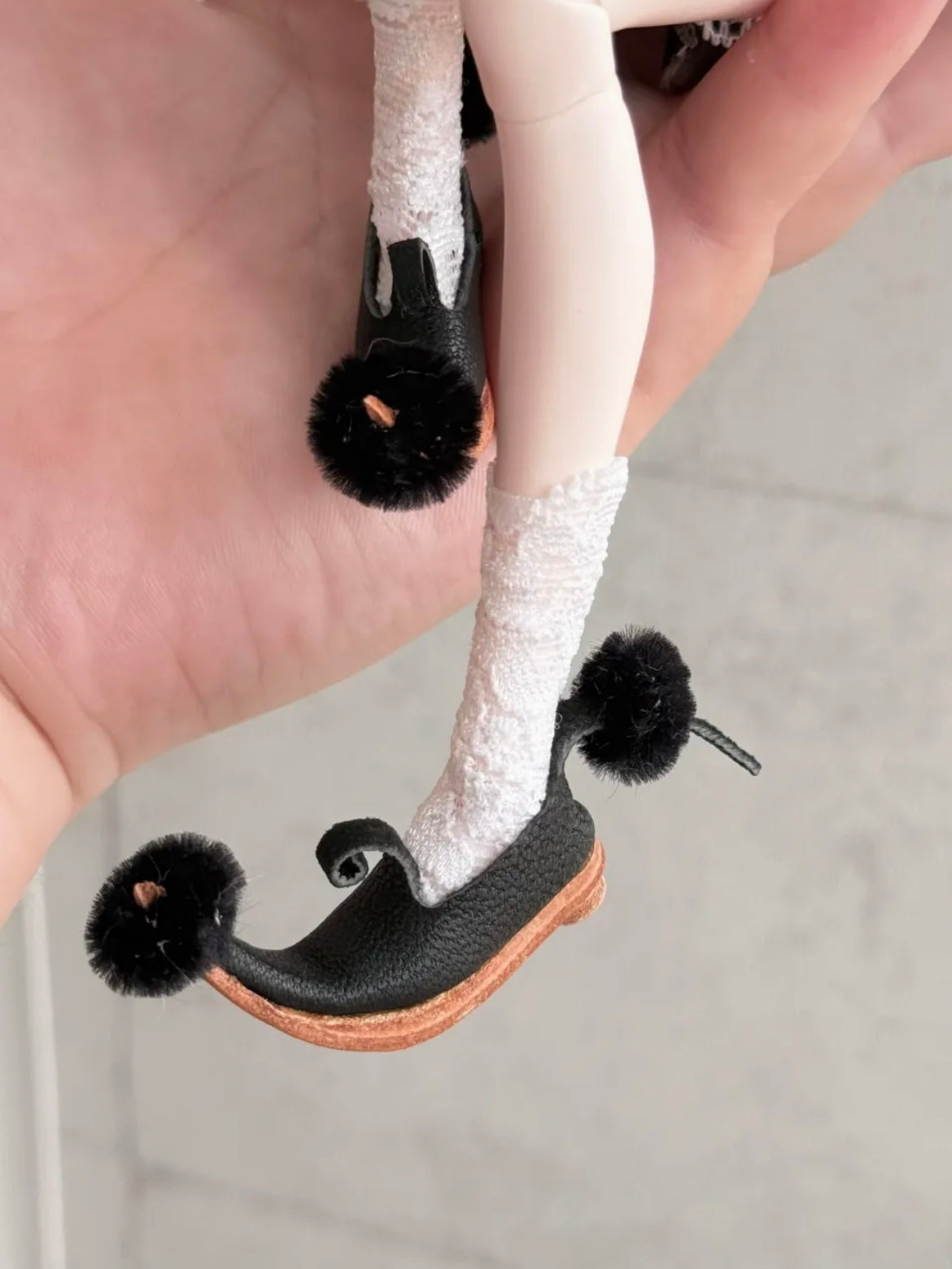 Curved Jester Blythe Footwear - Handmade Doll Shoes - ToastDoll
