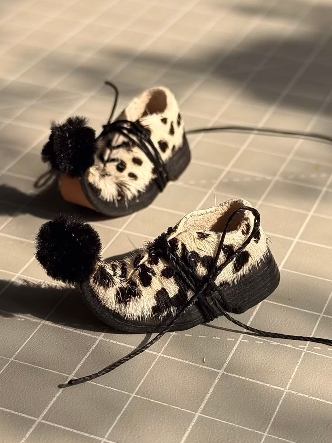 Pattern Jester Blythe Footwear - Handmade Doll Shoes - ToastDoll
