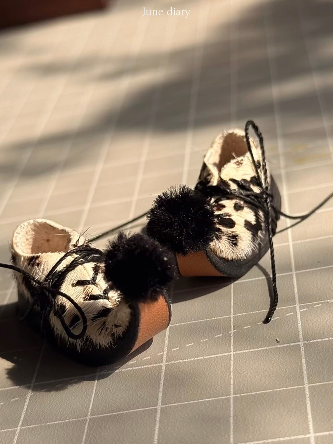 Pattern Jester Blythe Footwear - Handmade Doll Shoes - ToastDoll