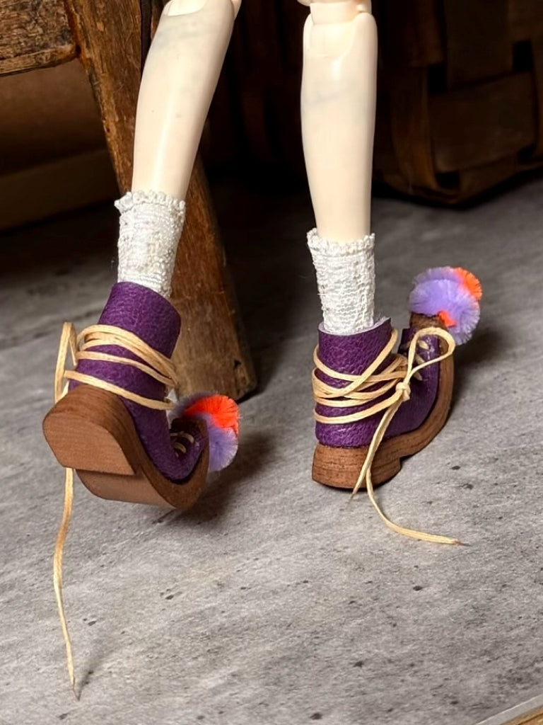 Pattern Jester Blythe Footwear - Handmade Doll Shoes - ToastDoll