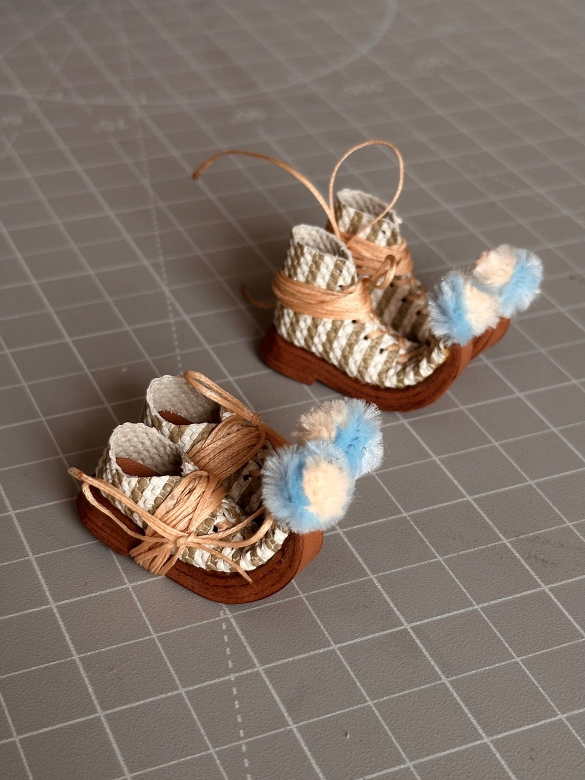 Pattern Jester Blythe Footwear - Handmade Doll Shoes - ToastDoll