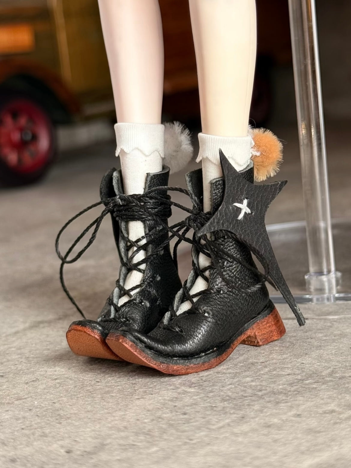 Upturned Toe Strap Blythe Boots - Handmade Doll Shoes - ToastDoll