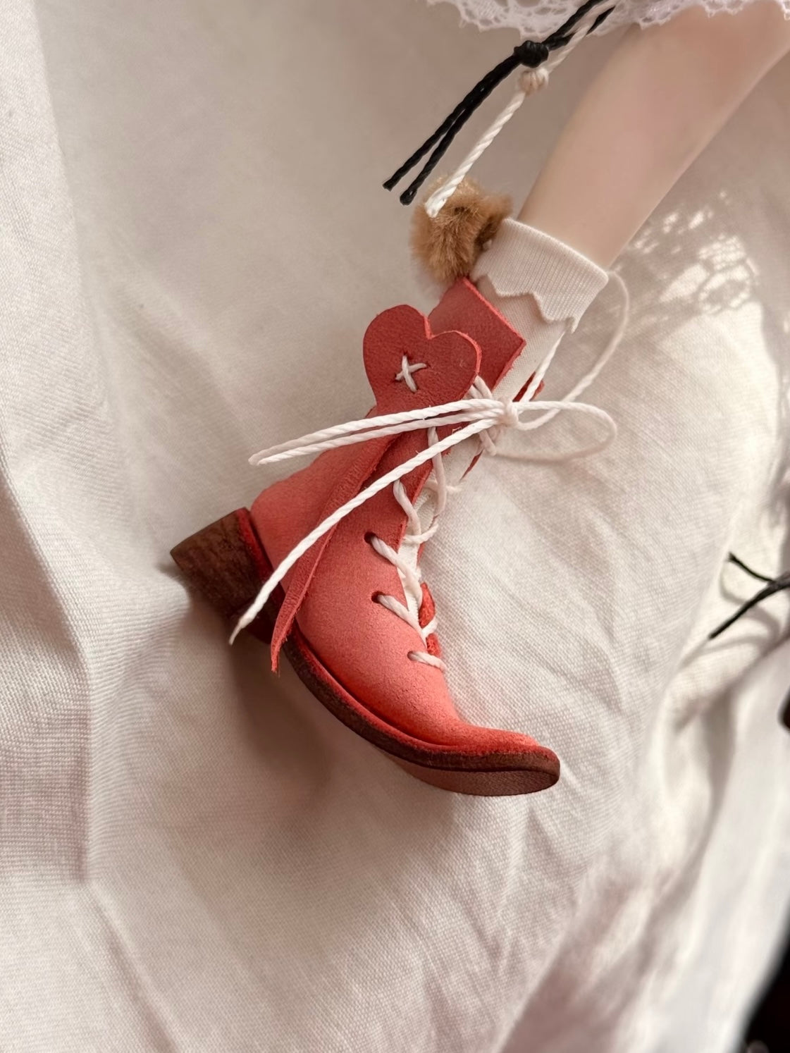 Pink Vintage Upturned Toe Strap Blythe Boots | ToastDoll
