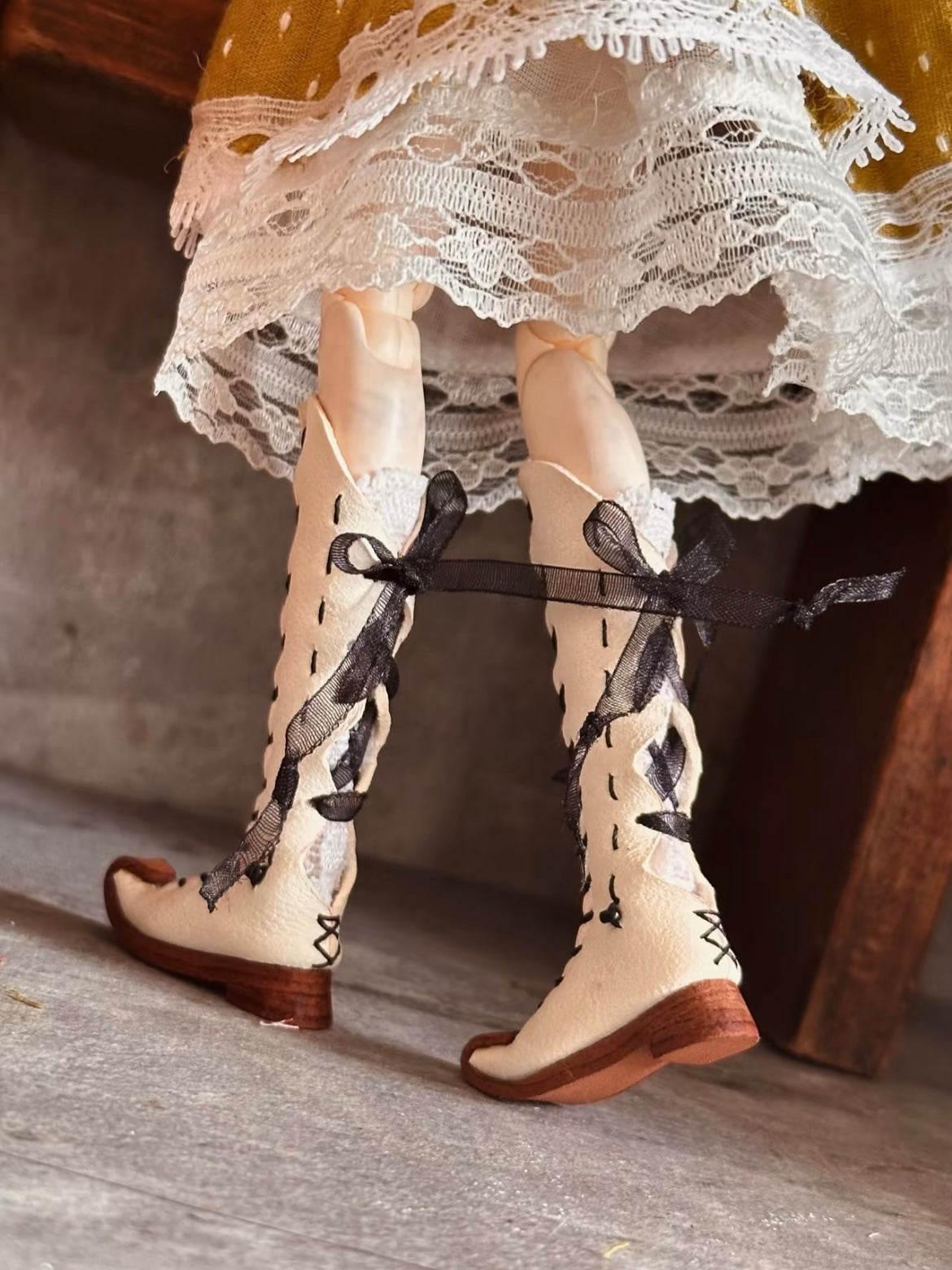 Vintage Knee High Strap Blythe Boots - Handmade Doll Shoes - ToastDoll