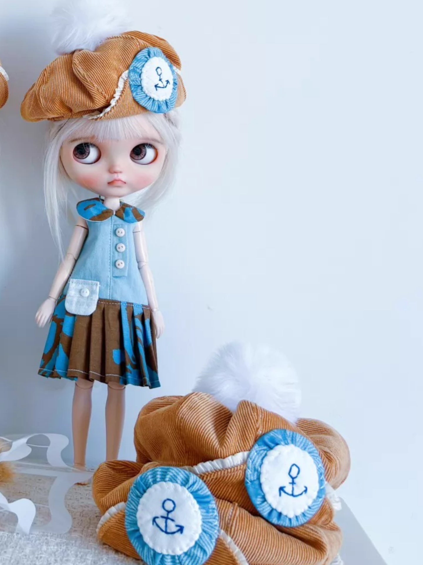 Caramel Preppy Blythe Set Front View | ToastDoll