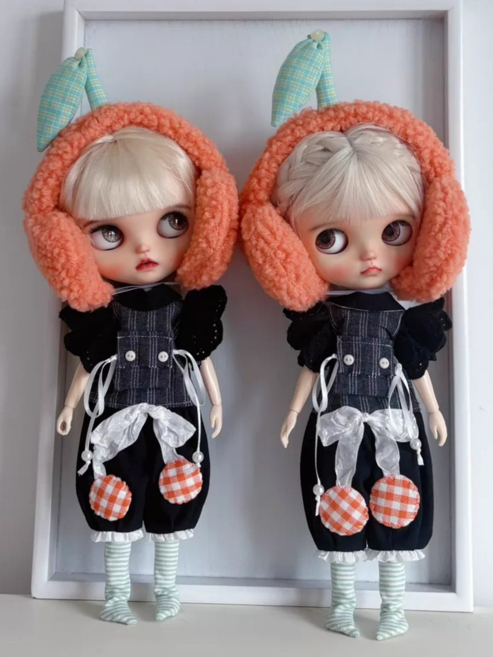 Orange Cherry Blythe Set On Doll Display | ToastDoll