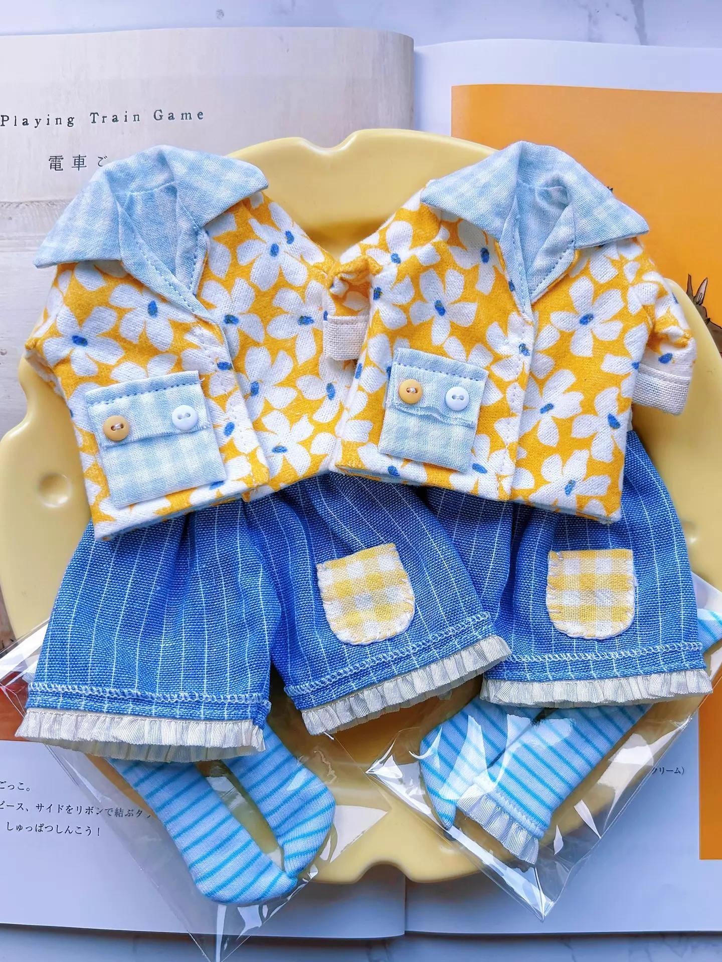 Sunny Floral Blythe 1/6 BJD Set Flat Lay | ToastDoll