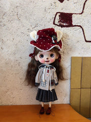 Preppy Red Hat Blythe Outfit - Handmade Doll Clothes - ToastDoll