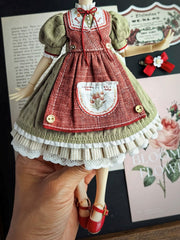 Red Green Rustic Blythe BJD Set On Doll Display | ToastDoll