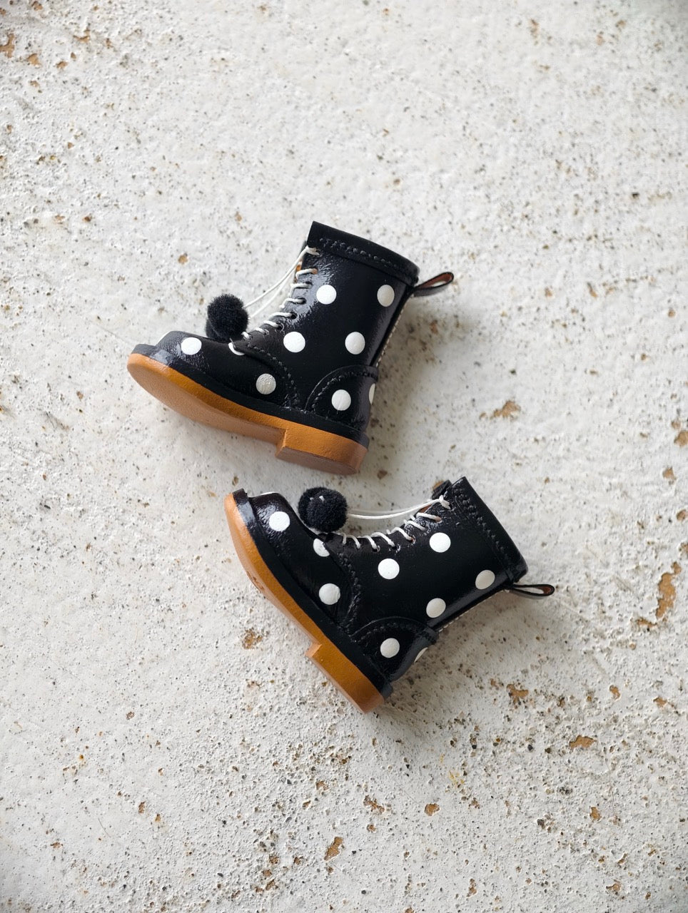 [IN STOCK] Leather Polka Dot Blythe Boots - Handmade Doll Shoes - ToastDoll
