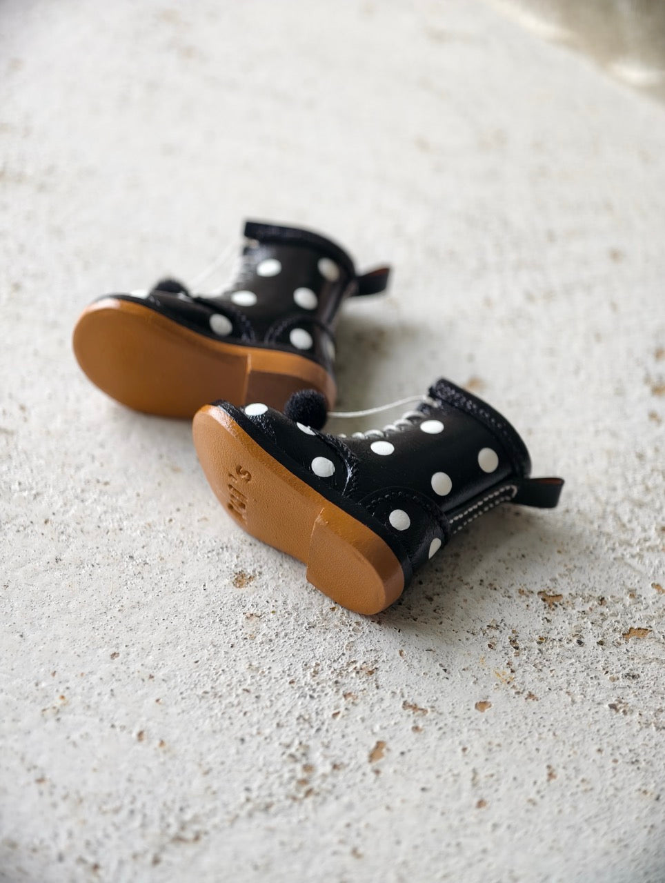 [IN STOCK] Leather Polka Dot Blythe Boots - Handmade Doll Shoes - ToastDoll