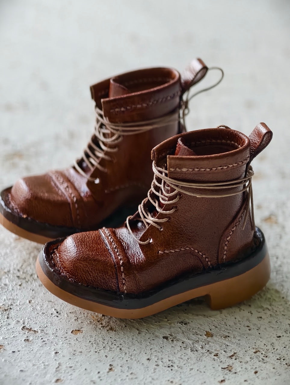 [IN STOCK] Vintage Leather Blythe Boots - Handmade Doll Shoes - ToastDoll